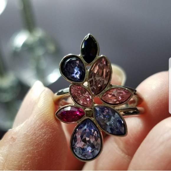 Authentic Swarovski Ring NWT - Picture 7 of 9